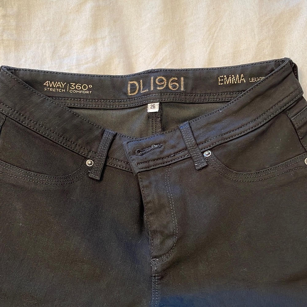 DL 1961 black denim jean